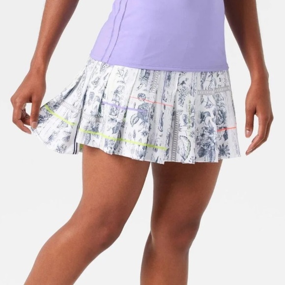 Lucky in Love Pleated Electric Toile Floral Golf Tennis Pickleball Skirt Small - Picture 2 of 12